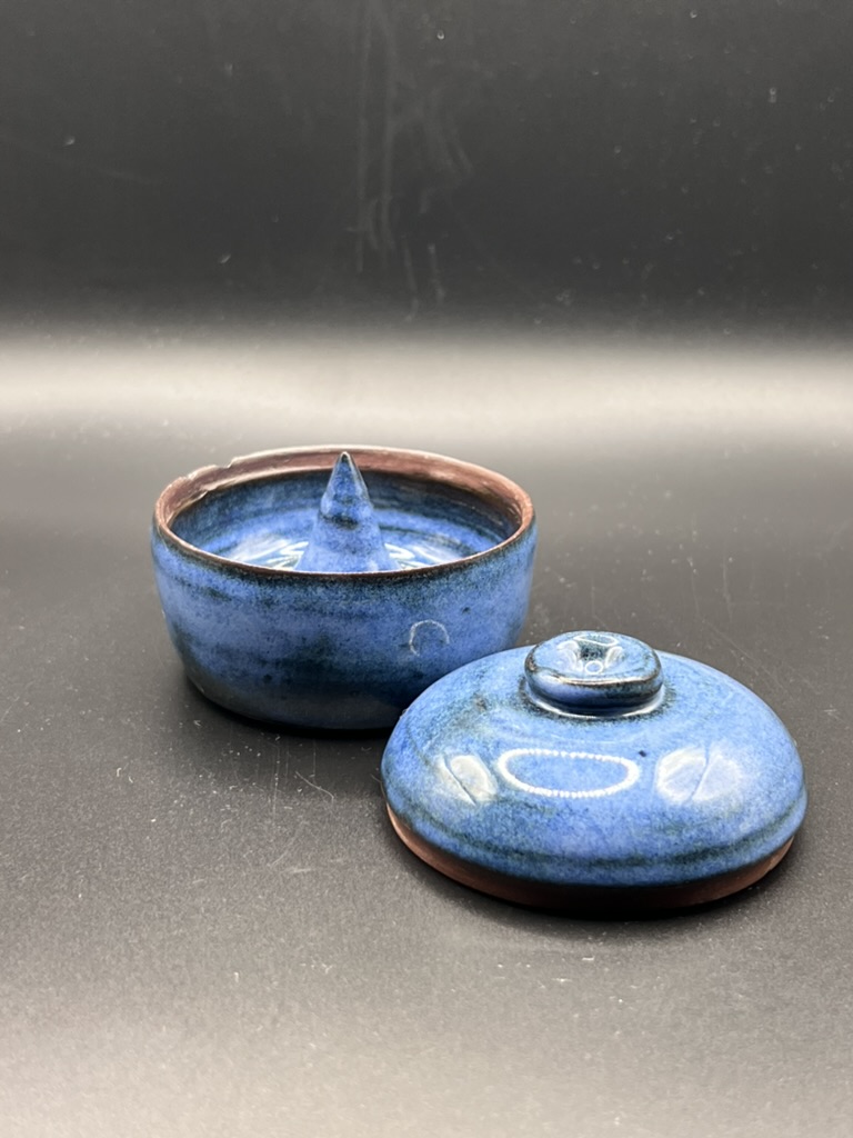 Ring holder